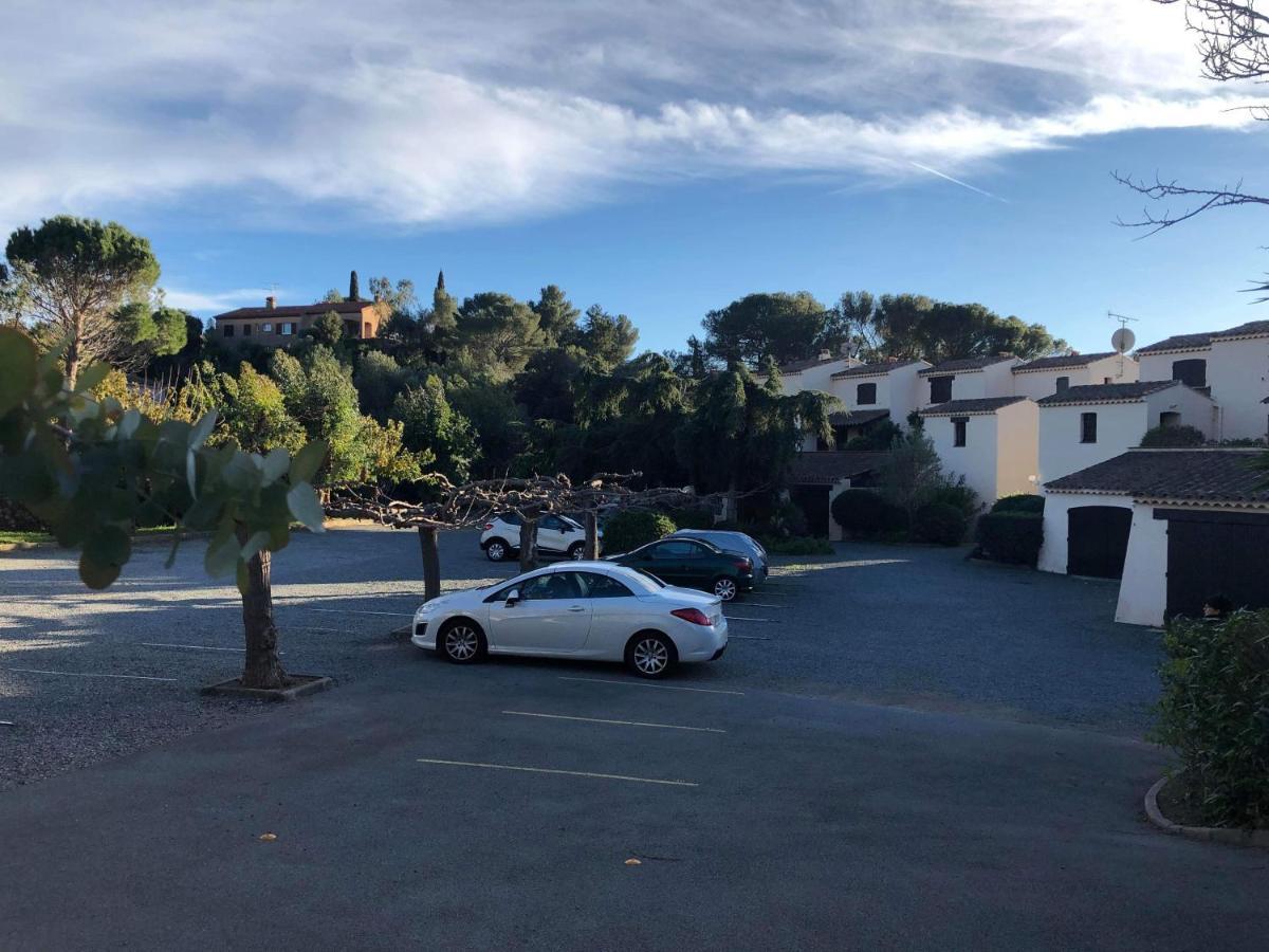 Agay Le Pti Bonheur 60M2 Rez De Jardin, En Bord De Mer Saint-Raphael  Exterior photo